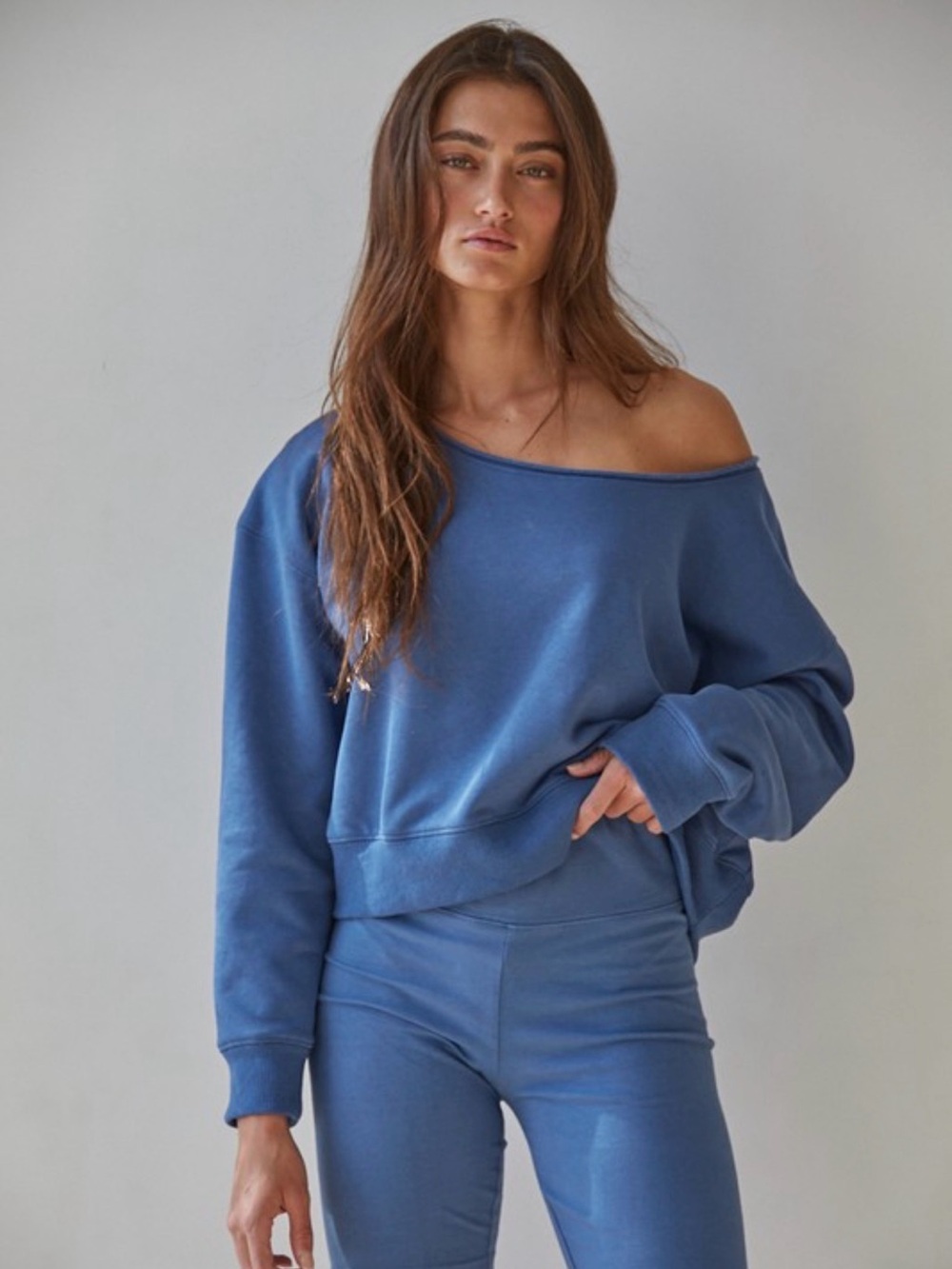 131.  ON THE GO PULLOVER TOP